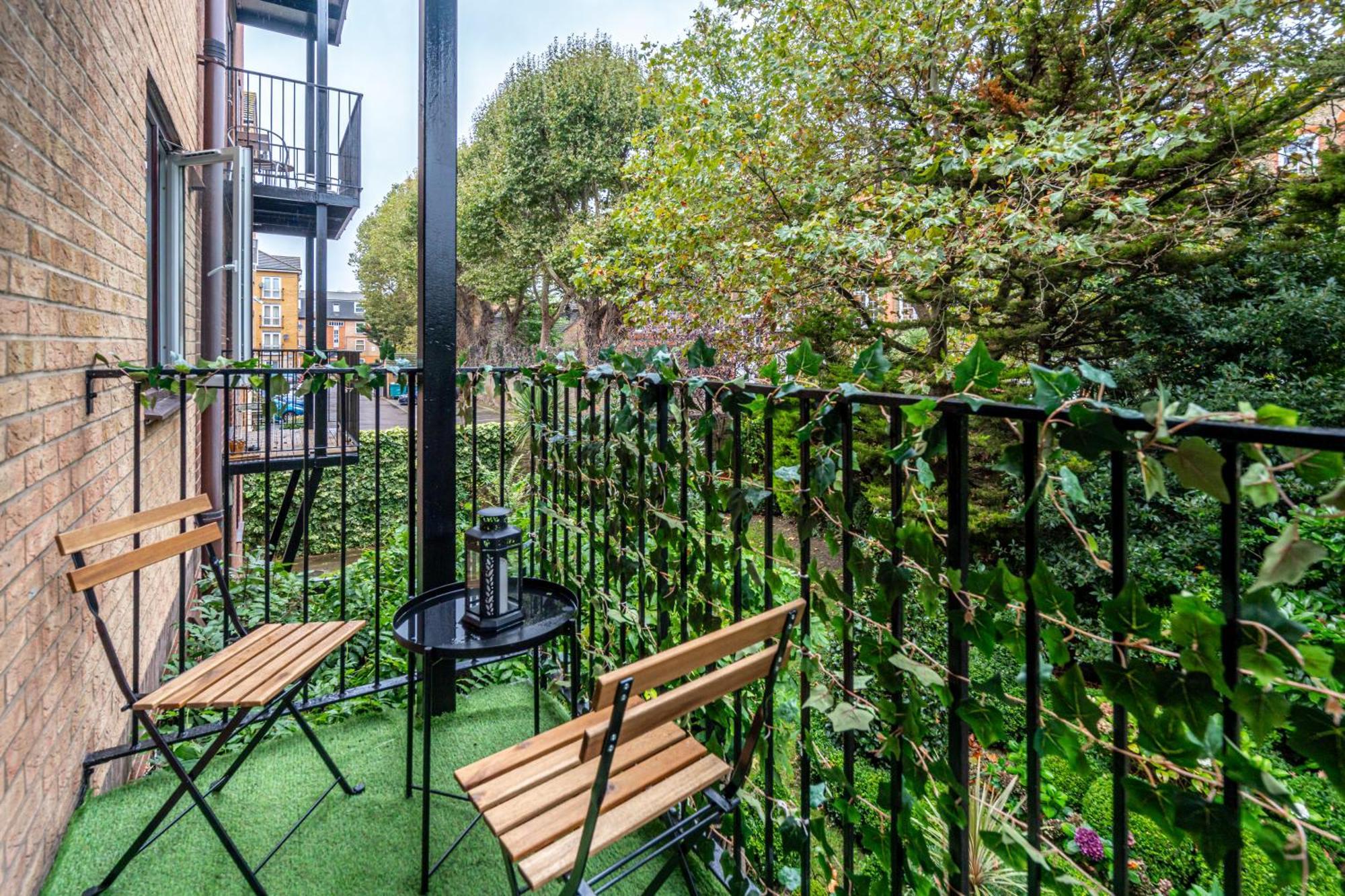 Apartment In Elephant & Castle With Parking Λονδίνο Εξωτερικό φωτογραφία
